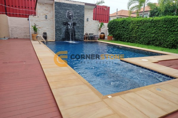 Picture of 4 bedroom House in TW Palm Resort Jomtien Beach
