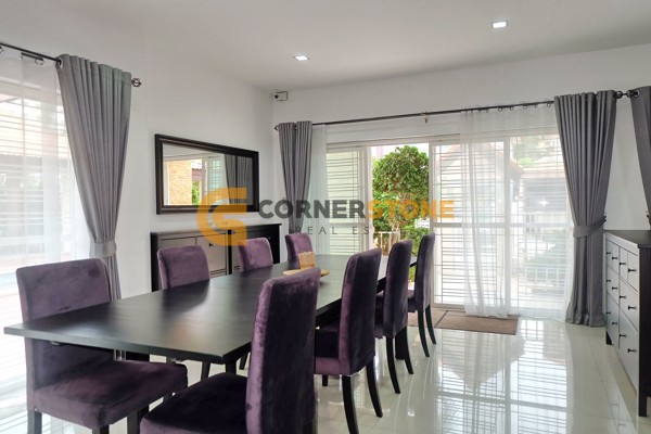 Picture of 4 bedroom House in TW Palm Resort Jomtien Beach
