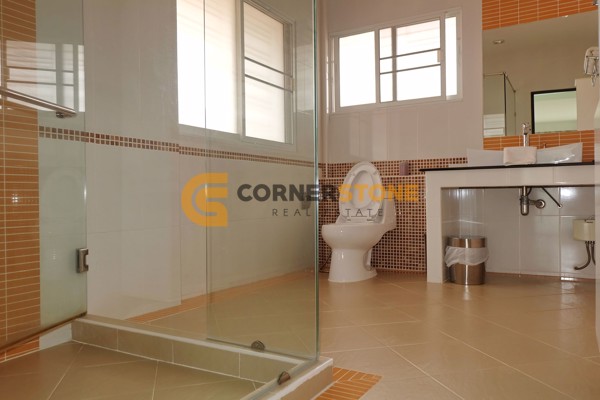 Picture of 4 bedroom House in TW Palm Resort Jomtien Beach