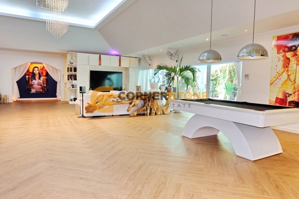 Picture of 4 bedroom House in Jomtien Park Villas Jomtien Beach