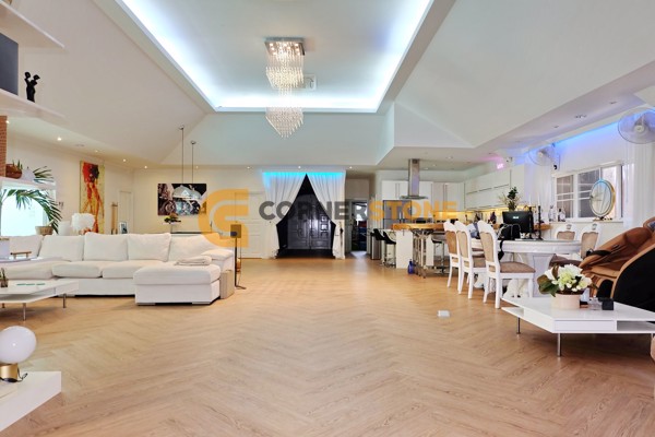 Picture of 4 bedroom House in Jomtien Park Villas Jomtien Beach