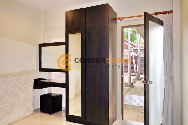 Picture of 3 bedroom House in Sefton Park Mabprachan Lake East Pattaya