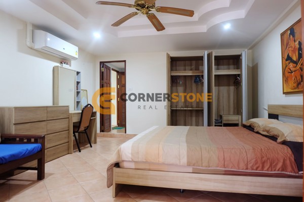 Picture of 1 Bedroom Condo in Ruamchok Condo View Pratumnak Hill