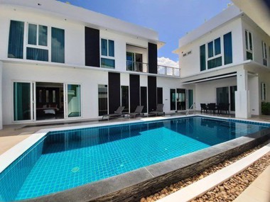 Picture of 5 bedroom House in Palm Oasis Jomtien Beach