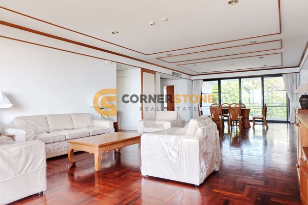 Picture of 3 bedroom Condo in Royal Cliff Garden Pratumnak Hill