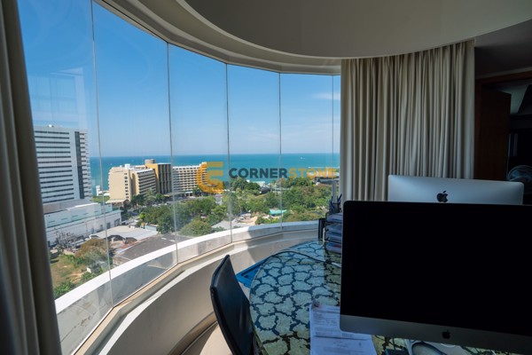 Picture of 2 Bedroom Duplex Condo in Peak Condominium Pratumnak