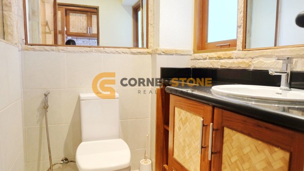 Picture of Studio Condo in Sombat Pattaya Condotel Pratumnak Hill