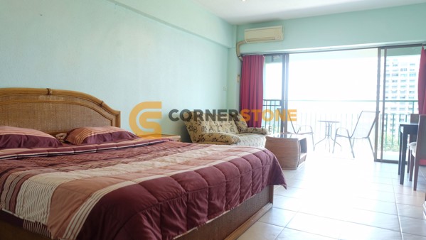 Picture of Studio Condo in Sombat Pattaya Condotel Pratumnak Hill