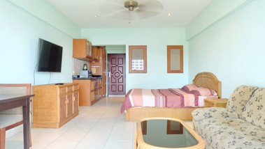 Picture of Studio Condo in Sombat Pattaya Condotel Pratumnak Hill