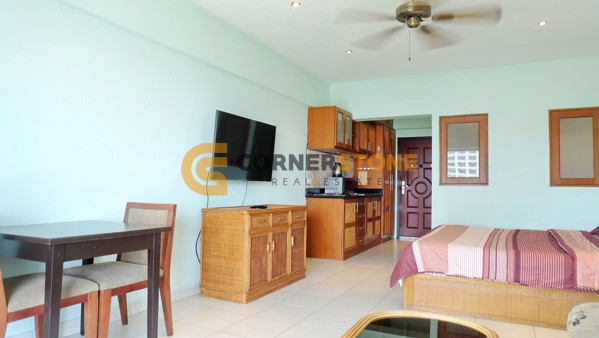 Picture of Studio Condo in Sombat Pattaya Condotel Pratumnak Hill