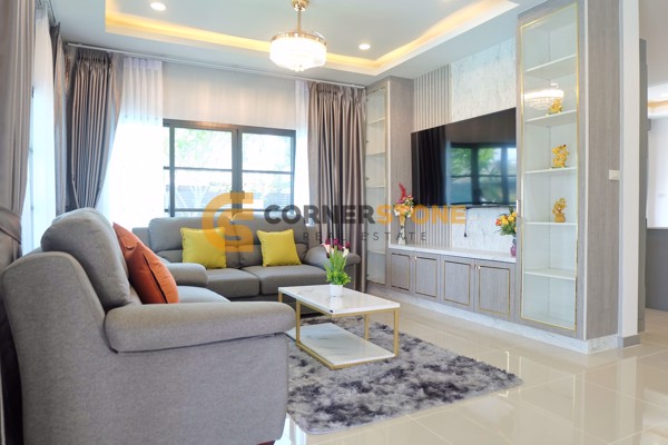 Picture of บ้าน 5 ห้องนอน ในโครงการ Natheekarn Park View  ตั้งอยู่ที่ พัทยาตะวันออก