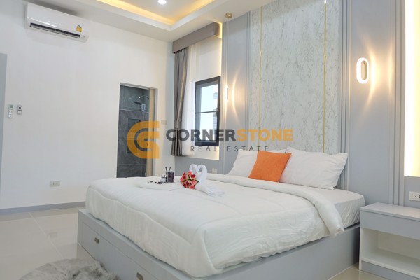 Picture of บ้าน 5 ห้องนอน ในโครงการ Natheekarn Park View  ตั้งอยู่ที่ พัทยาตะวันออก