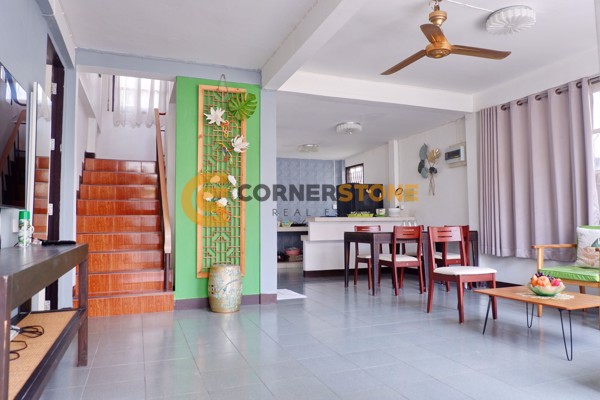 Picture of บ้าน 4 ห้องนอน ในโครงการ หมู่บ้านจอมเทียนการ์เด้น ตั้งอยู่ที่ พัทยาตะวันออก