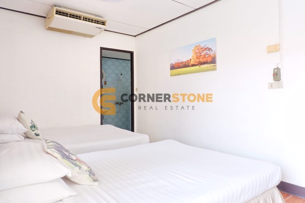 Picture of บ้าน 4 ห้องนอน ในโครงการ หมู่บ้านจอมเทียนการ์เด้น ตั้งอยู่ที่ พัทยาตะวันออก