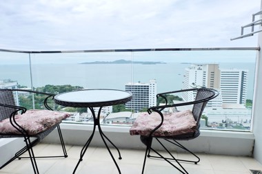 Picture of Studio Condo in The Cliff Residence Condominium Pratumnak Hill