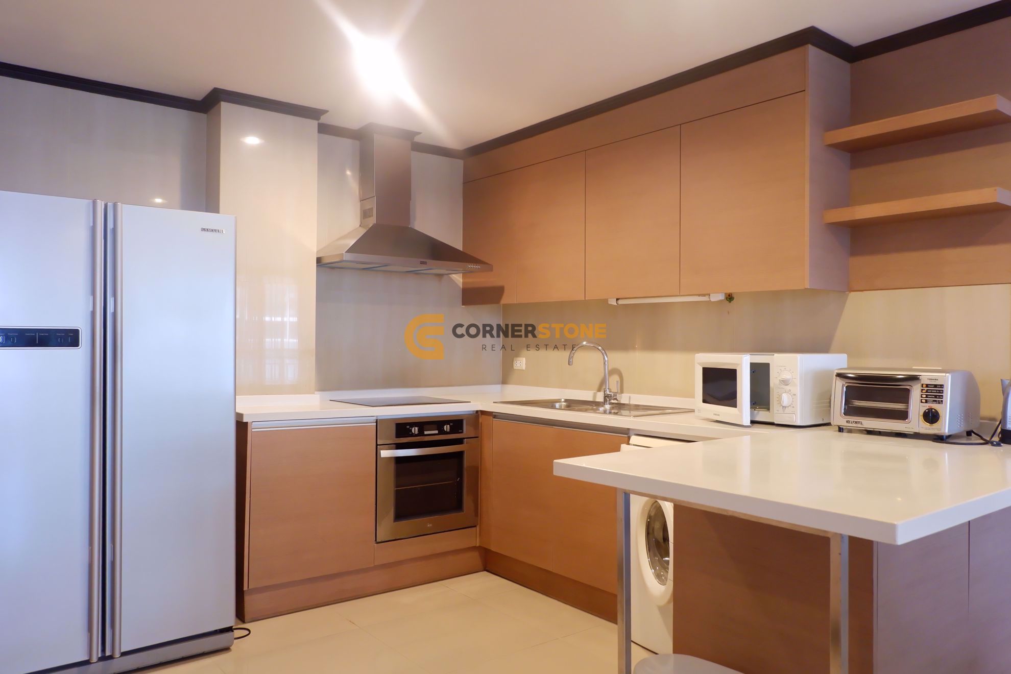 2 bedroom Condo in Prime Suites Pattaya