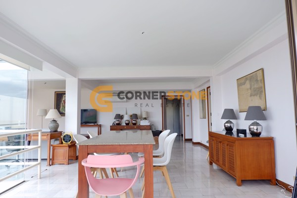 Picture of 21 Bedroom Hotel For Sale