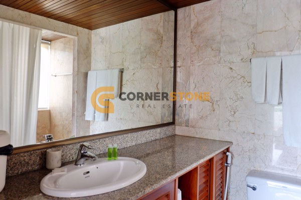 Picture of 21 Bedroom Hotel For Sale