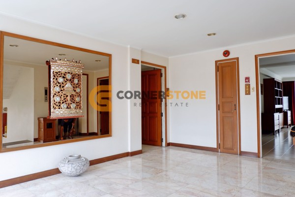 Picture of 21 Bedroom Hotel For Sale