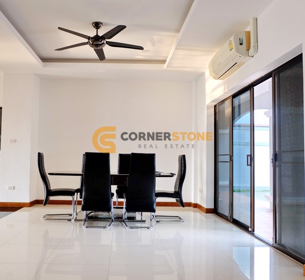 Picture of บ้าน 4 ห้องนอน ในโครงการ Lakeside Court 1 Mabprachan Lake ตั้งอยู่ที่ พัทยาตะวันออก