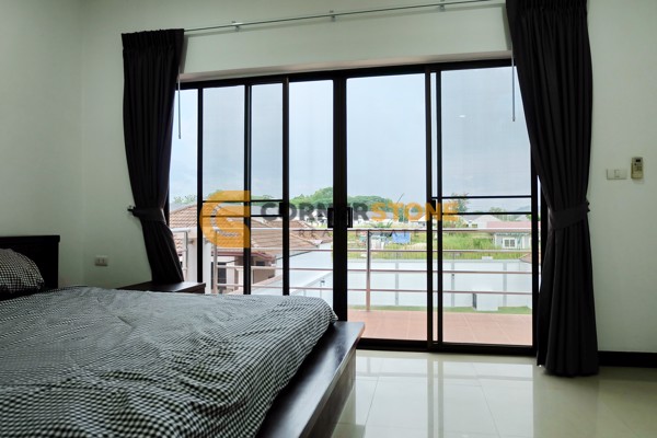 Picture of บ้าน 4 ห้องนอน ในโครงการ Lakeside Court 1 Mabprachan Lake ตั้งอยู่ที่ พัทยาตะวันออก