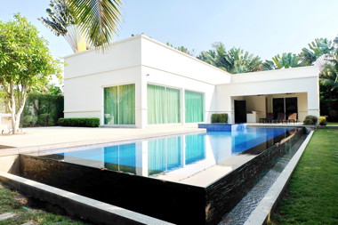 Picture of 3 bedroom House in Vineyard La Residence East Pattaya