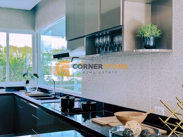 Picture of 6 bedroom House in The Prospect Villa East Pattaya