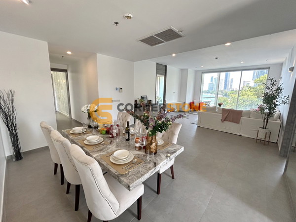 Picture of 2 bedroom Condo in The Cove Pattaya Wongamat