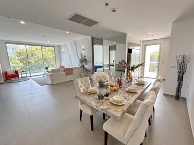 Picture of 2 bedroom Condo in The Cove Pattaya Wongamat