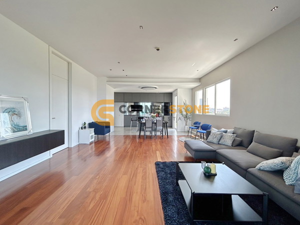 Picture of 1 Bedroom Condo in The Cove Pattaya Wongamat