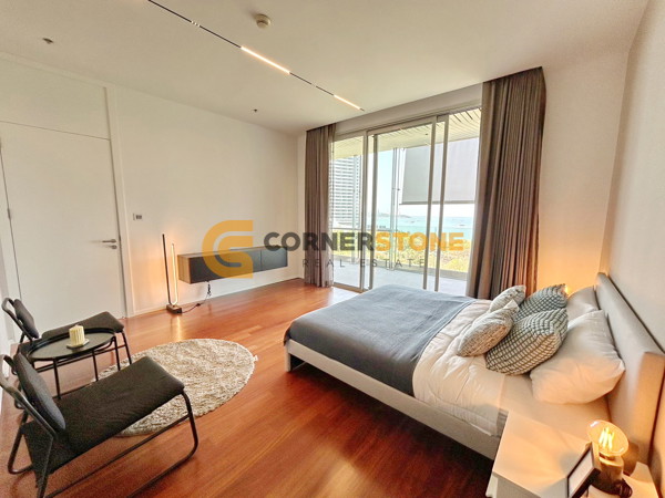 Picture of 1 Bedroom Condo in The Cove Pattaya Wongamat