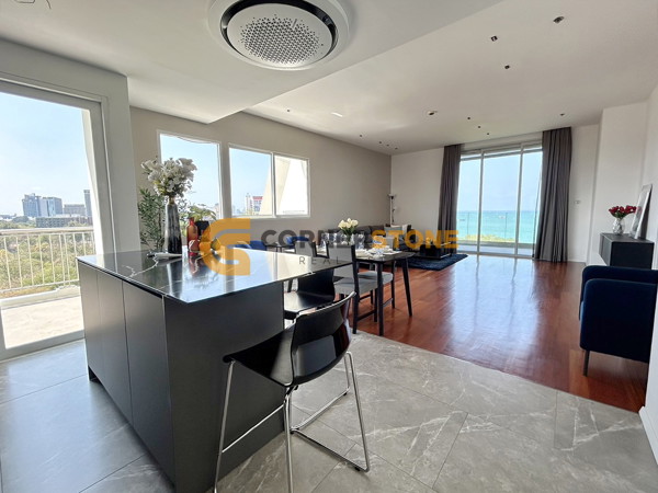 Picture of 1 Bedroom Condo in The Cove Pattaya Wongamat