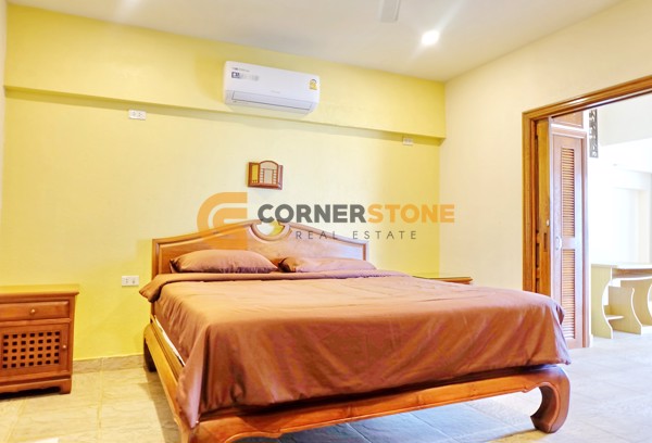 Picture of 1 Bedroom Condo in Sombat Pattaya Condotel Pratumnak Hill