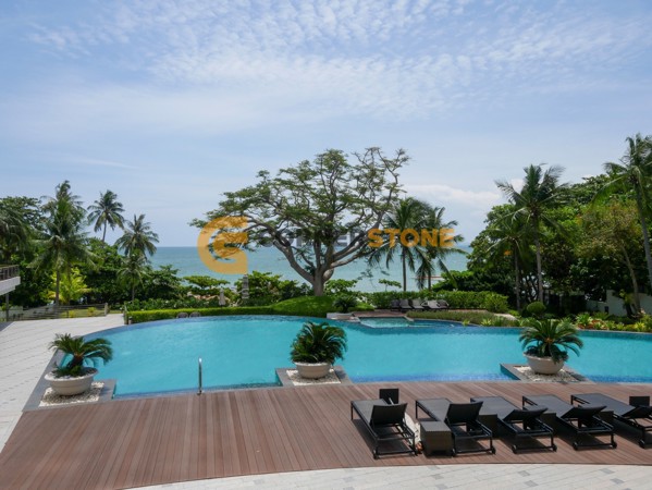 Picture of 1 Bedroom Condo in The Cove Pattaya Wongamat