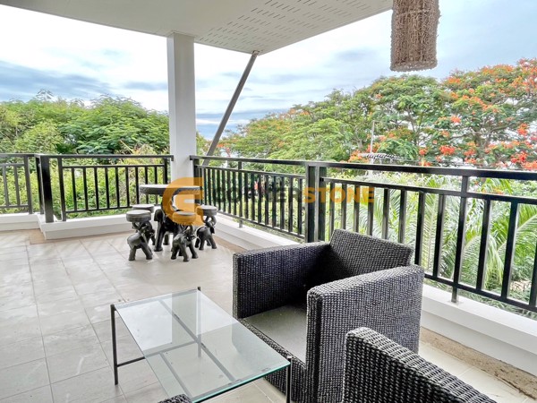 Picture of 3 Bedroom Condo in Sunrise Beach Resort And Residence Na Jomtien
