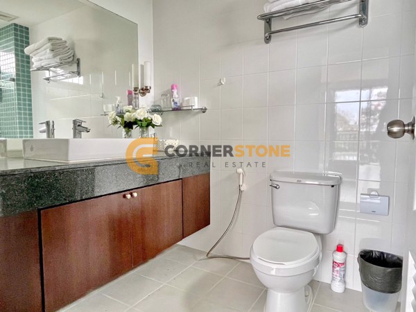 Picture of 3 Bedroom Condo in Sunrise Beach Resort And Residence Na Jomtien