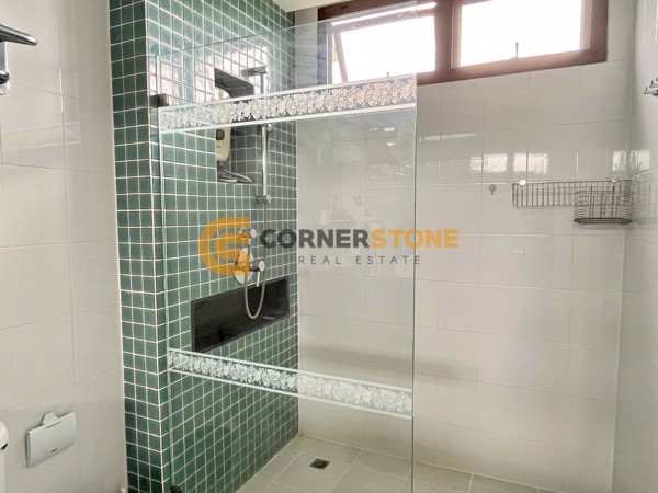 Picture of 3 Bedroom Condo in Sunrise Beach Resort And Residence Na Jomtien