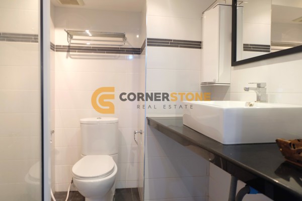 Picture of Studio Condo in Sombat Pattaya Condotel Pratumnak Hill