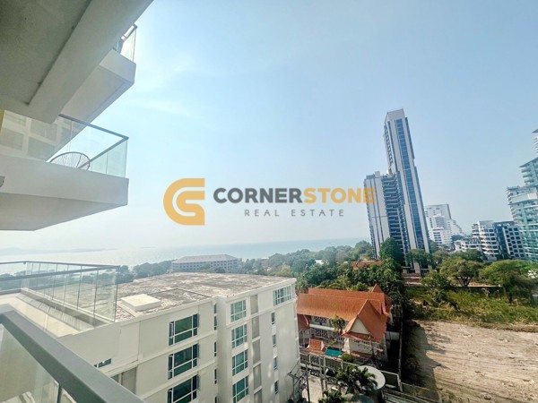 Picture of Studio Condo in The Peak Towers Pratumnak Hill