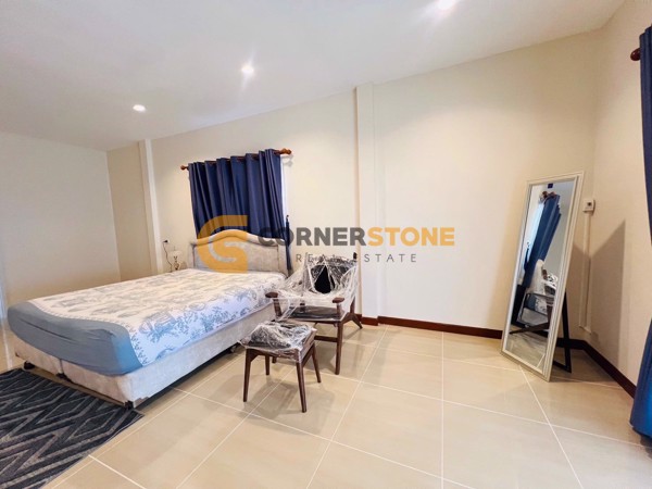 Picture of บ้าน 5 ห้องนอน ในโครงการ Lakeside Estates Mabprachan ตั้งอยู่ที่ พัทยาตะวันออก