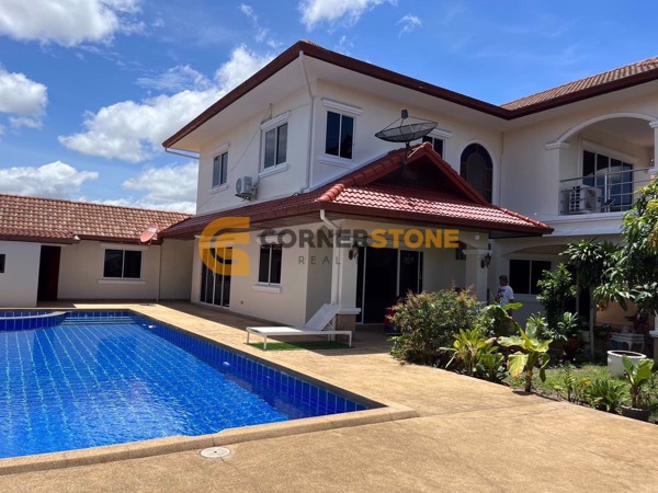 Picture of บ้าน 5 ห้องนอน ในโครงการ Lakeside Estates Mabprachan ตั้งอยู่ที่ พัทยาตะวันออก