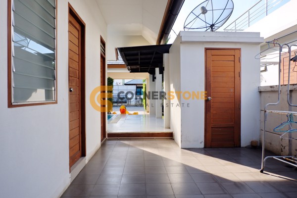 Picture of บ้าน 4 ห้องนอน ในโครงการ หมู่บ้านซีบรีซวิลล่าพัทยา ตั้งอยู่ที่ นาเกลือ