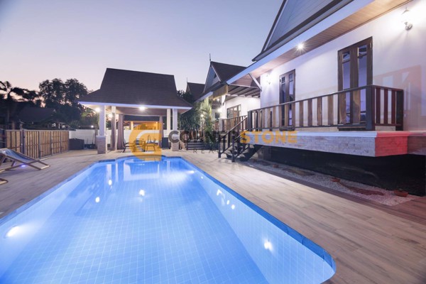 Picture of 3 bedroom House in Dhewee Resort Huay Yai