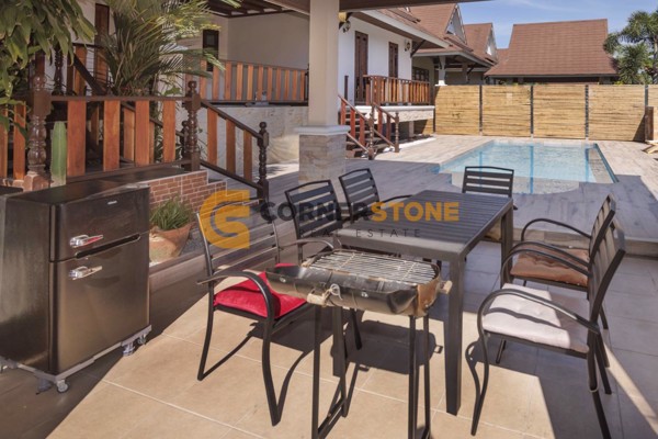 Picture of 3 bedroom House in Dhewee Resort Huay Yai