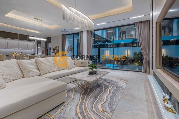 Picture of 5 bedroom House in  Jomtien Beach