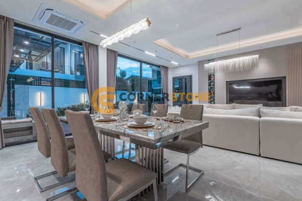 Picture of 5 bedroom House in  Jomtien Beach