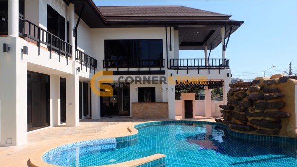 Picture of 4 bedroom House in  Pratumnak Hill
