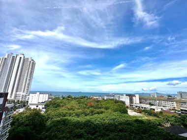 Picture of 1 Bedroom Condo in The Riviera Jomtien Jomtien Beach