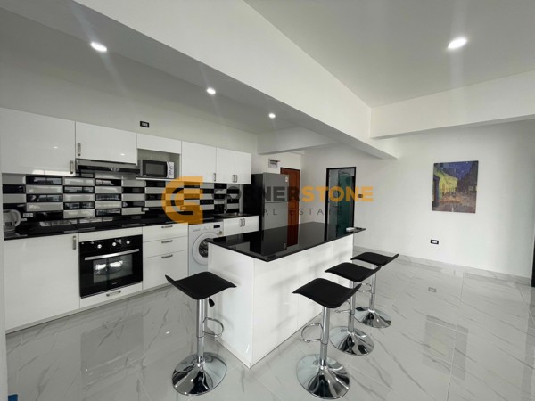 Picture of 1 Bedroom Condo in Sombat Pattaya Condotel Pratumnak Hill