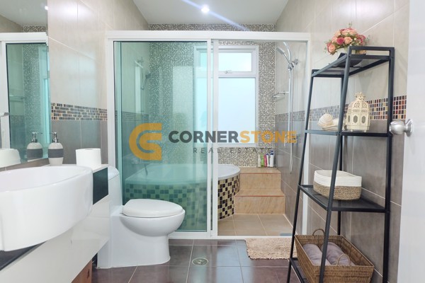 Picture of 4 bedroom House in Baan Piam Mongkol Huay Yai